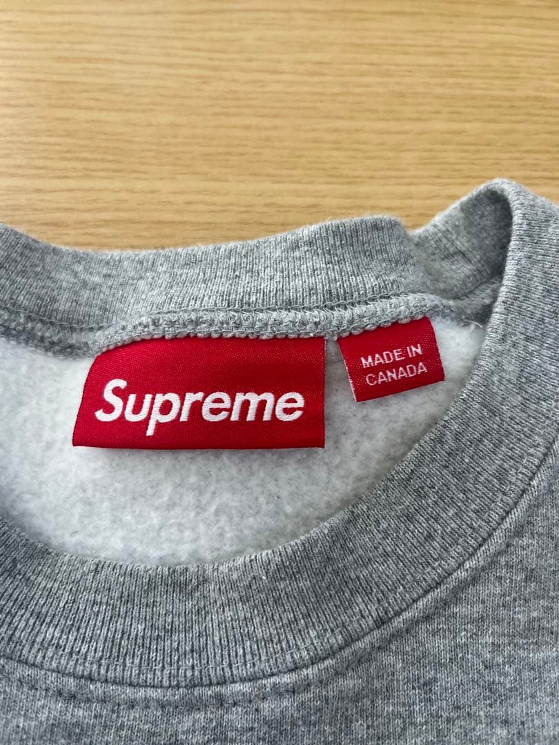 Supreme グレー スウェットトレーナー