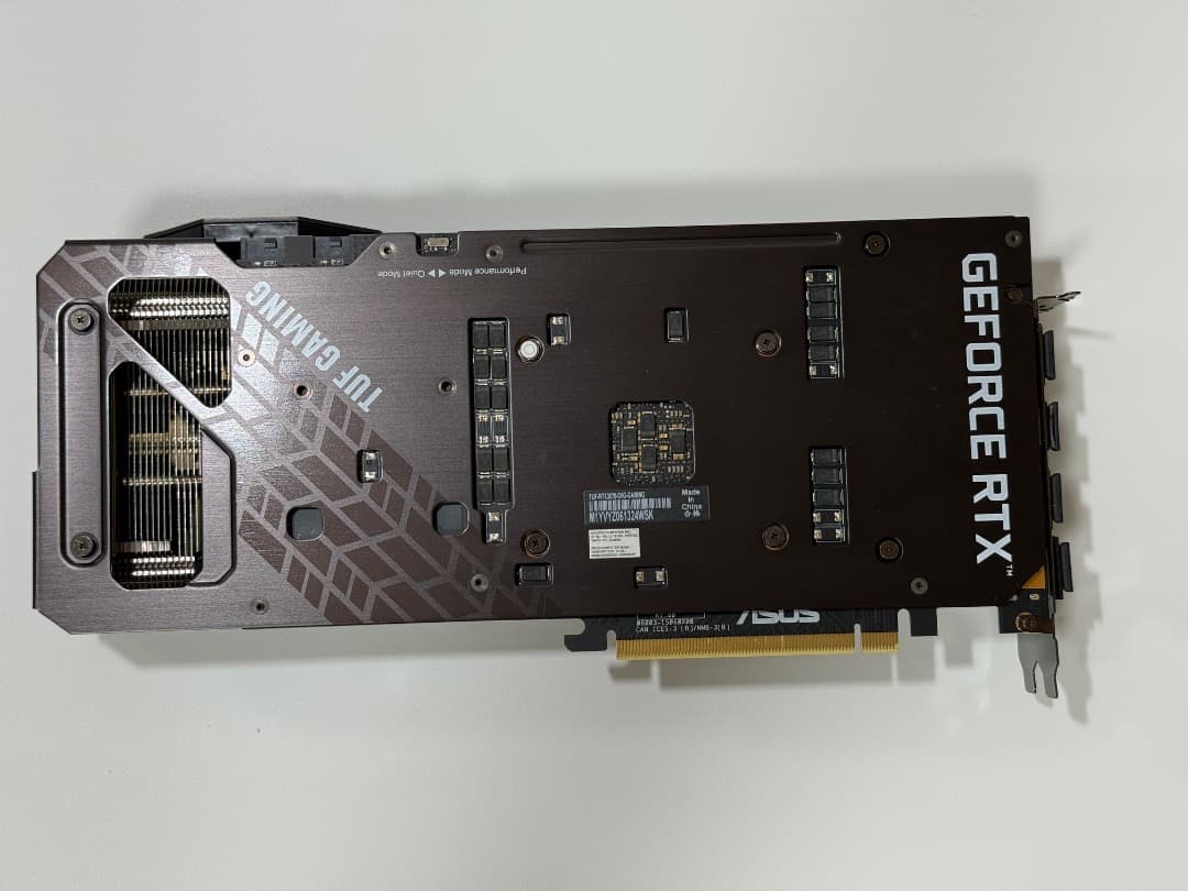 【美品】ASUS TUF Gaming GeForce RTX 3070 OC版
