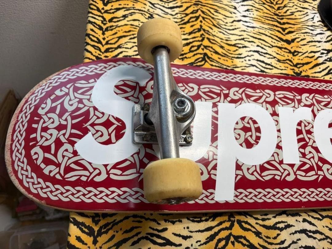 最終値下げ すぐ滑れます　Supreme コンプリートセット