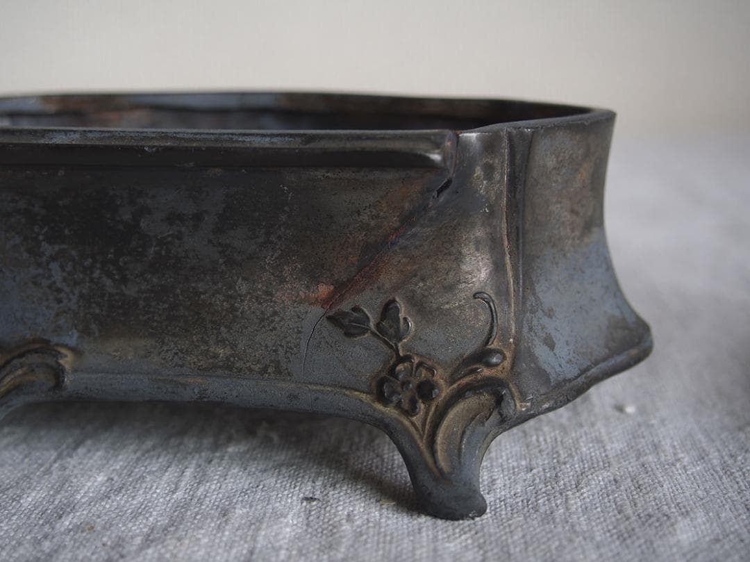 ヴィクトリアン様式アールヌーヴォー ピューター宝石箱 ジュエリーケース/K278