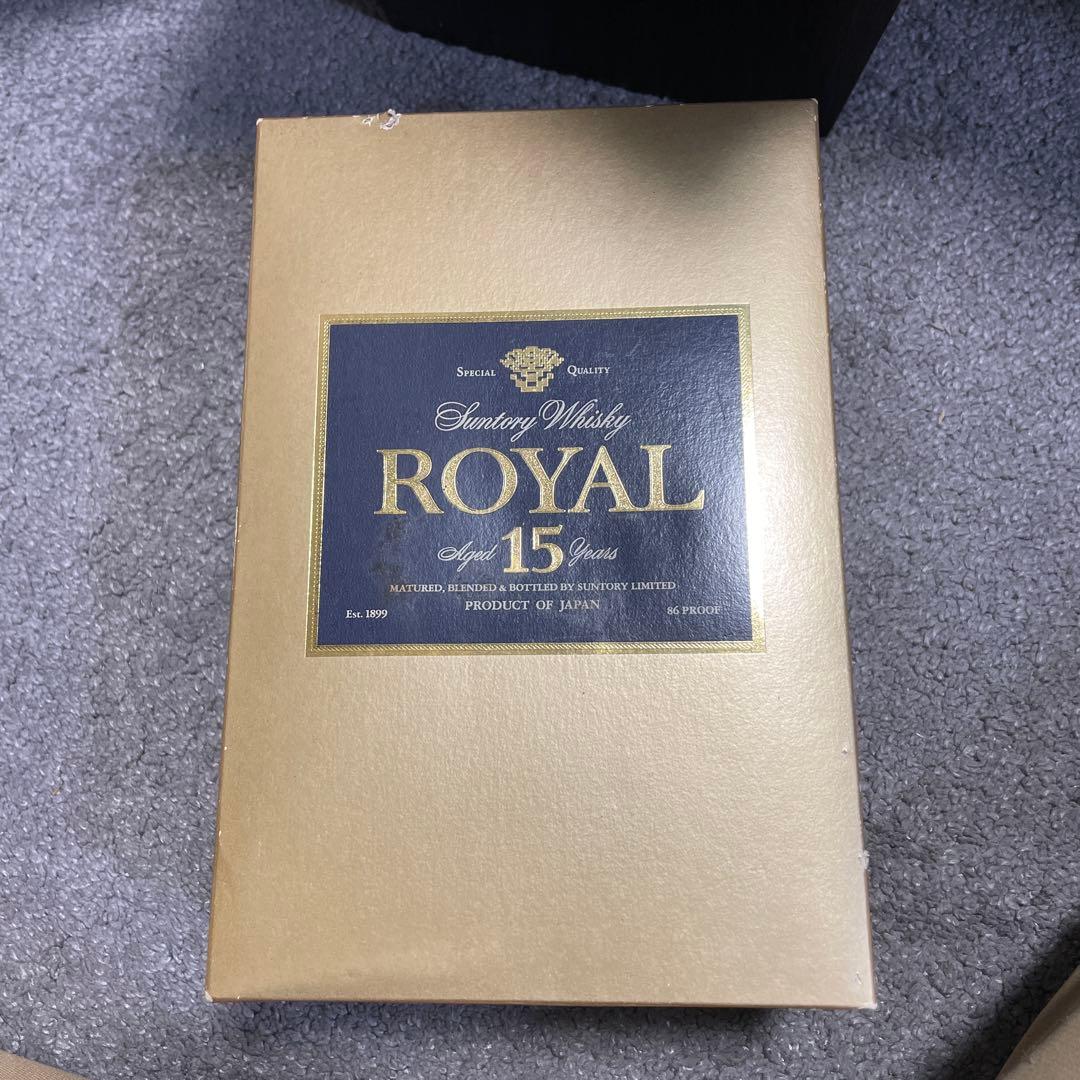 サントリーウイスキー　ローヤルプレミアム15年
