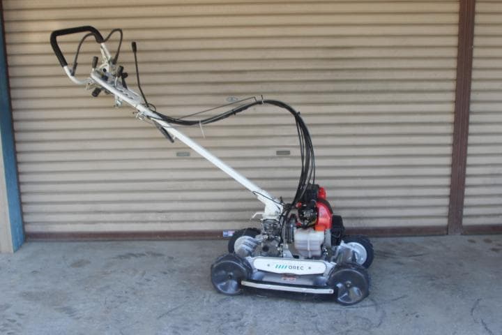 草刈機　オーレック　スパイダーモアー　SP851A　4WD　爪新品　A9153
