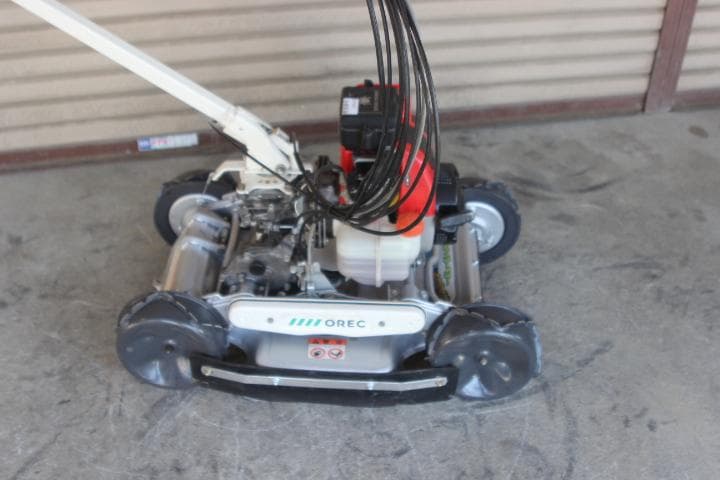 草刈機　オーレック　スパイダーモアー　SP851A　4WD　爪新品　A9153