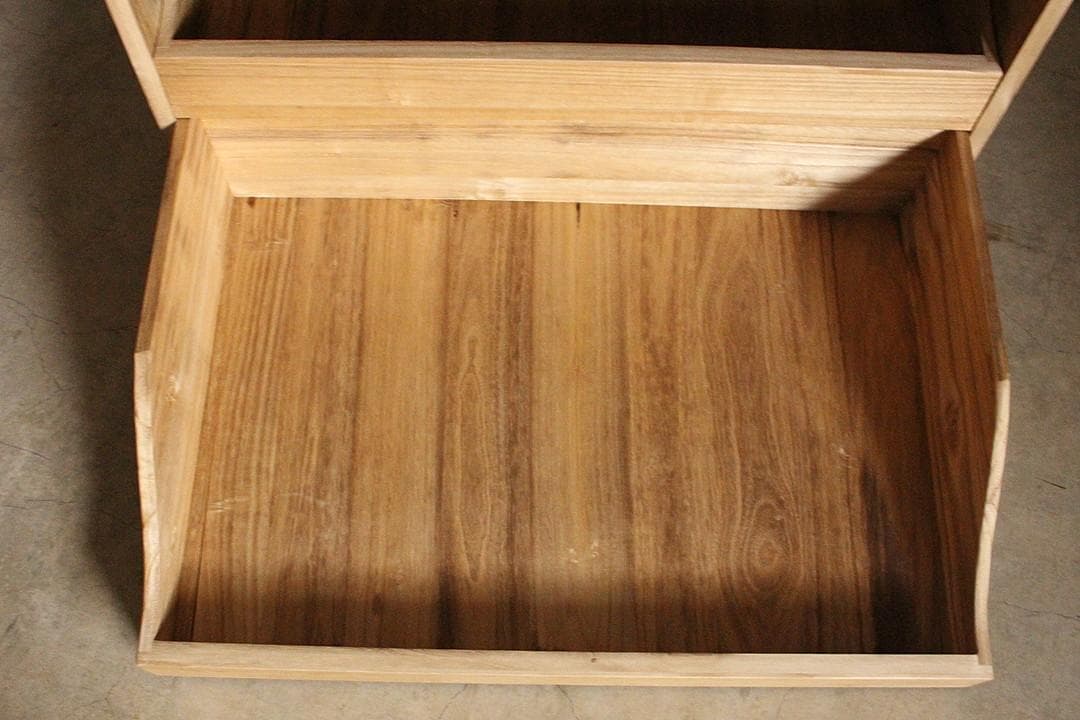 古い木製の引き出し4段　食器棚　キャビネット　古家具　古民家