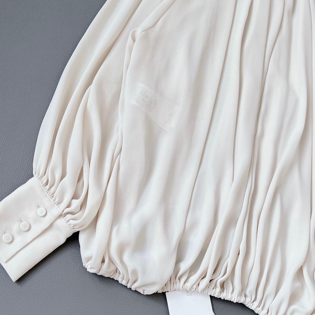 タグ付き✨BEIGE，RHYL ジョーゼット　スタンドカラー　ブラウス