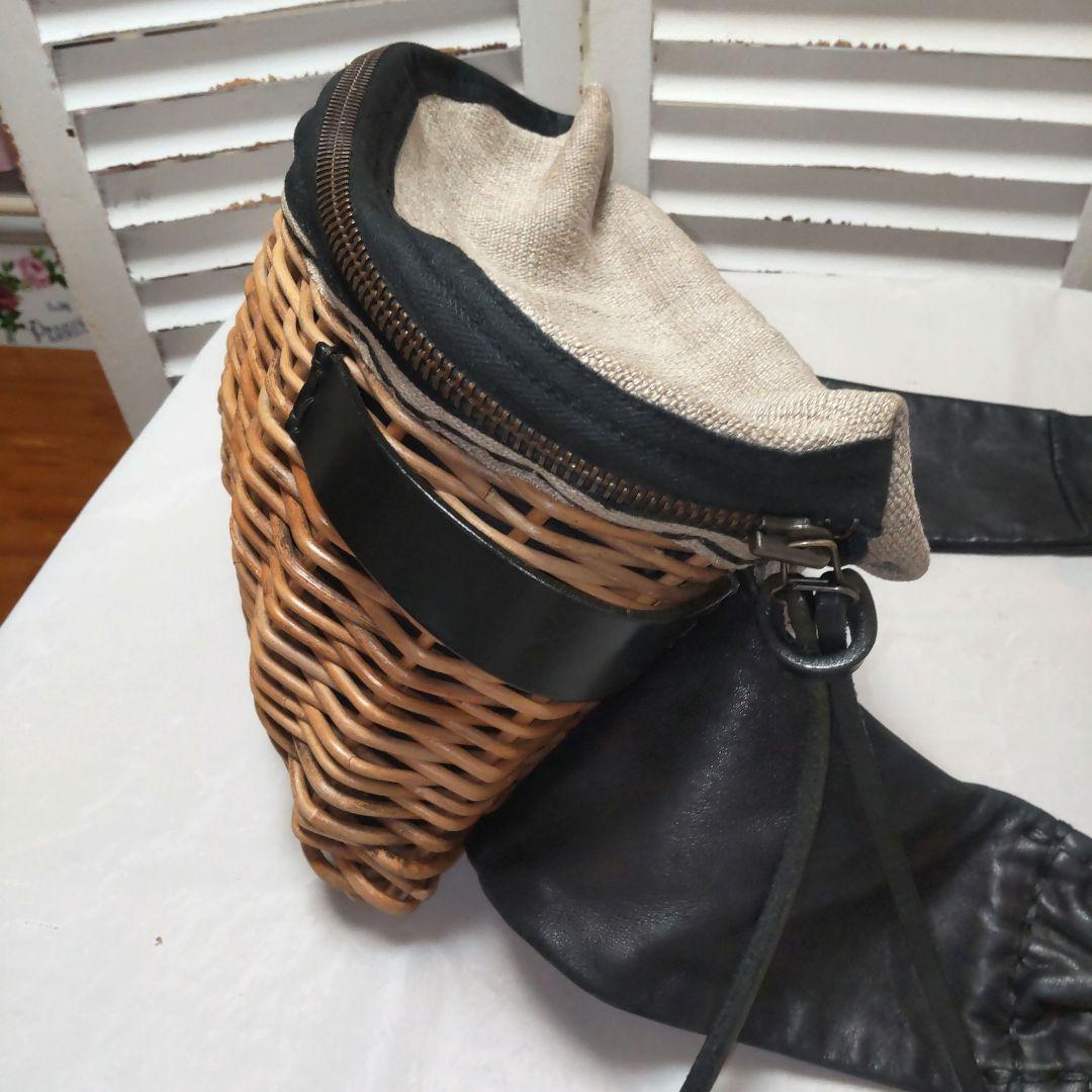 か　ebagosエバゴス　かごボディーバッグ ブラック