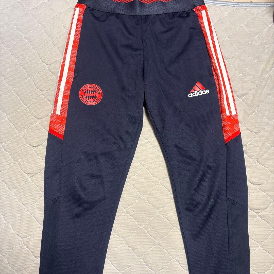 バイエルンミュンヘン アディダス ティロ トレーニングトップ セットアップ