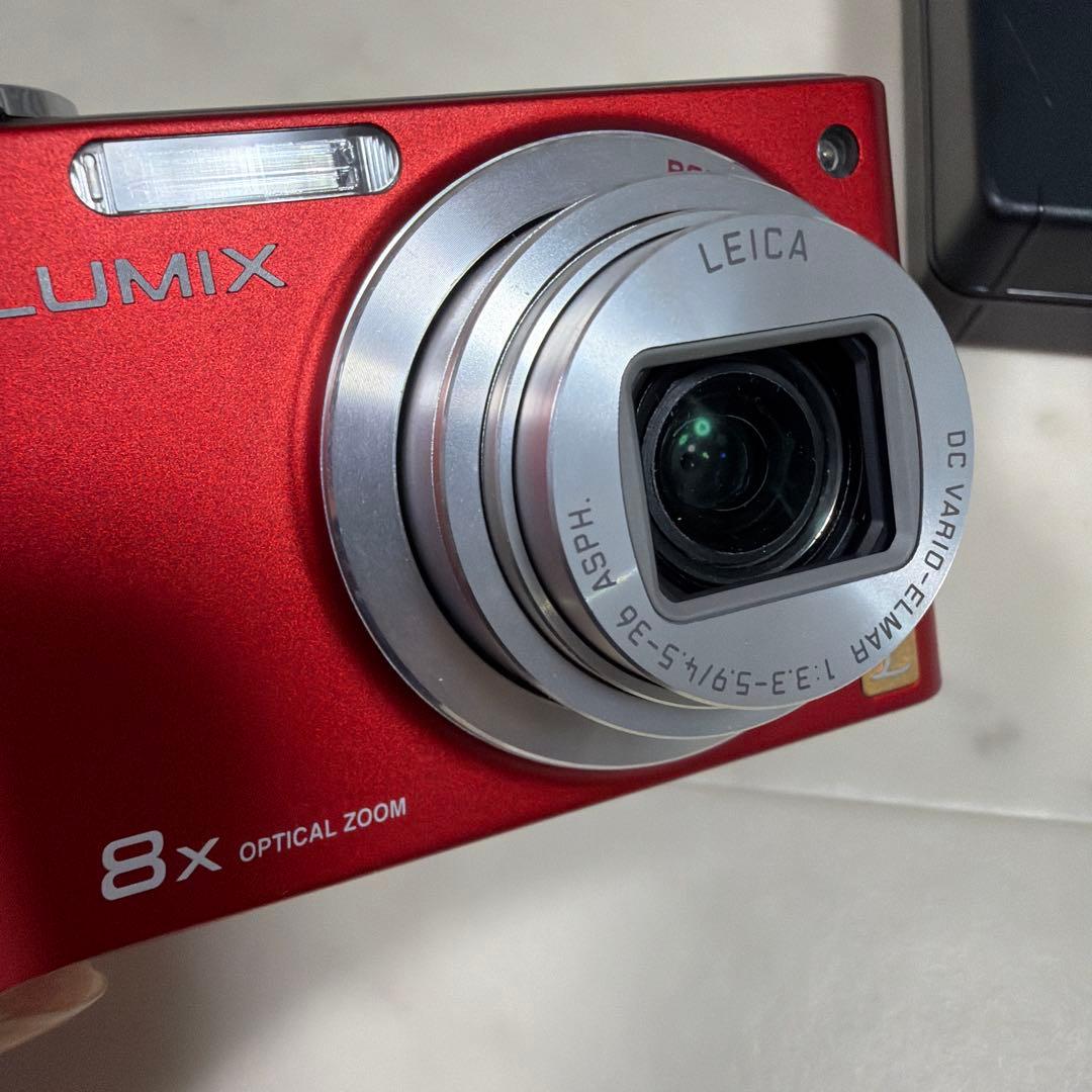 デジタルカメラ　Panasonic DMC-TZ1 レッド　メモリーカード付き