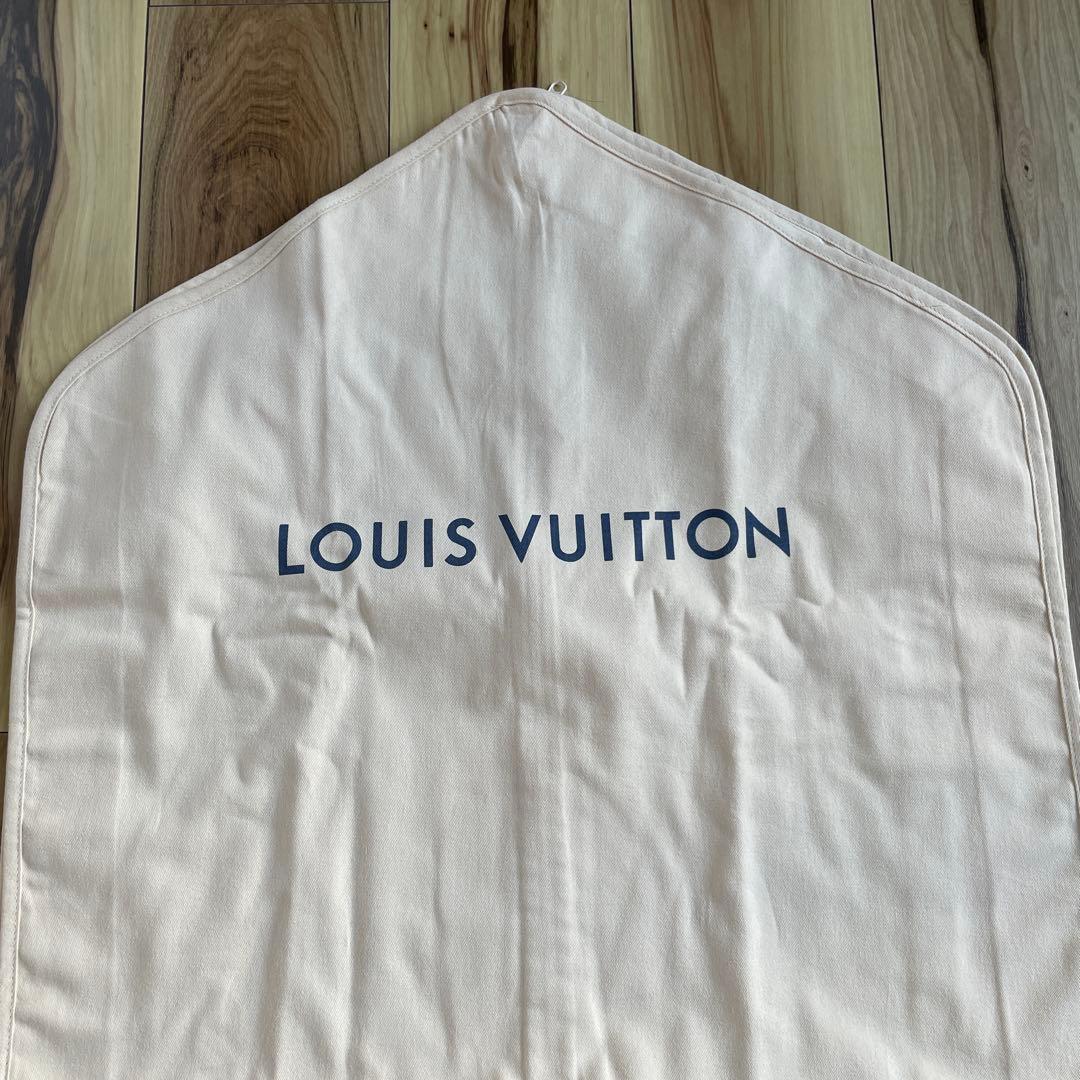 LOUIS VUITTON ショップ袋・箱・保存袋など 19点