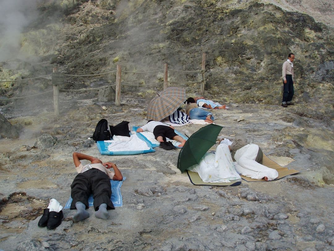 ★秋田発『北投石』１０００グラム 100%本物!秋田玉川温泉産✨年末年始セール✨