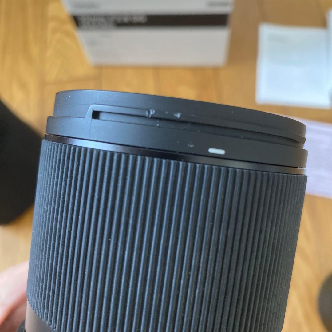 SIGMA 70㎜　F2.8 DG MACRO 49ミリ径　ソニーEマウント用