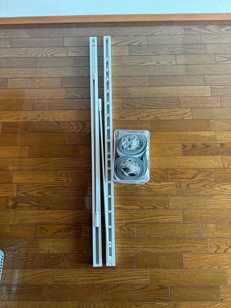 ホワイト 縦型ブラインド