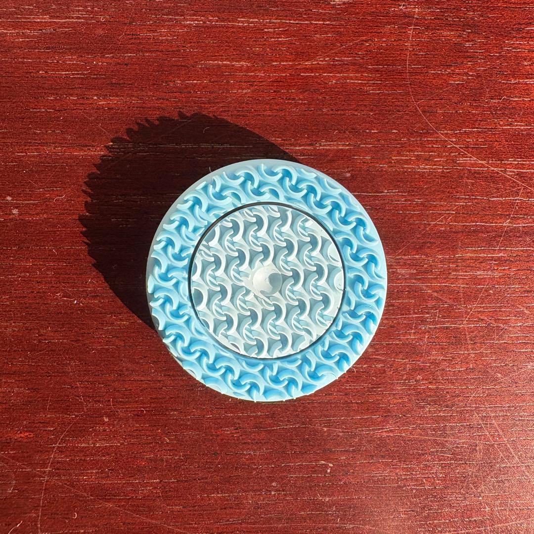 LumiSpa美顔器　充電ケーブル付き　ニュースキン