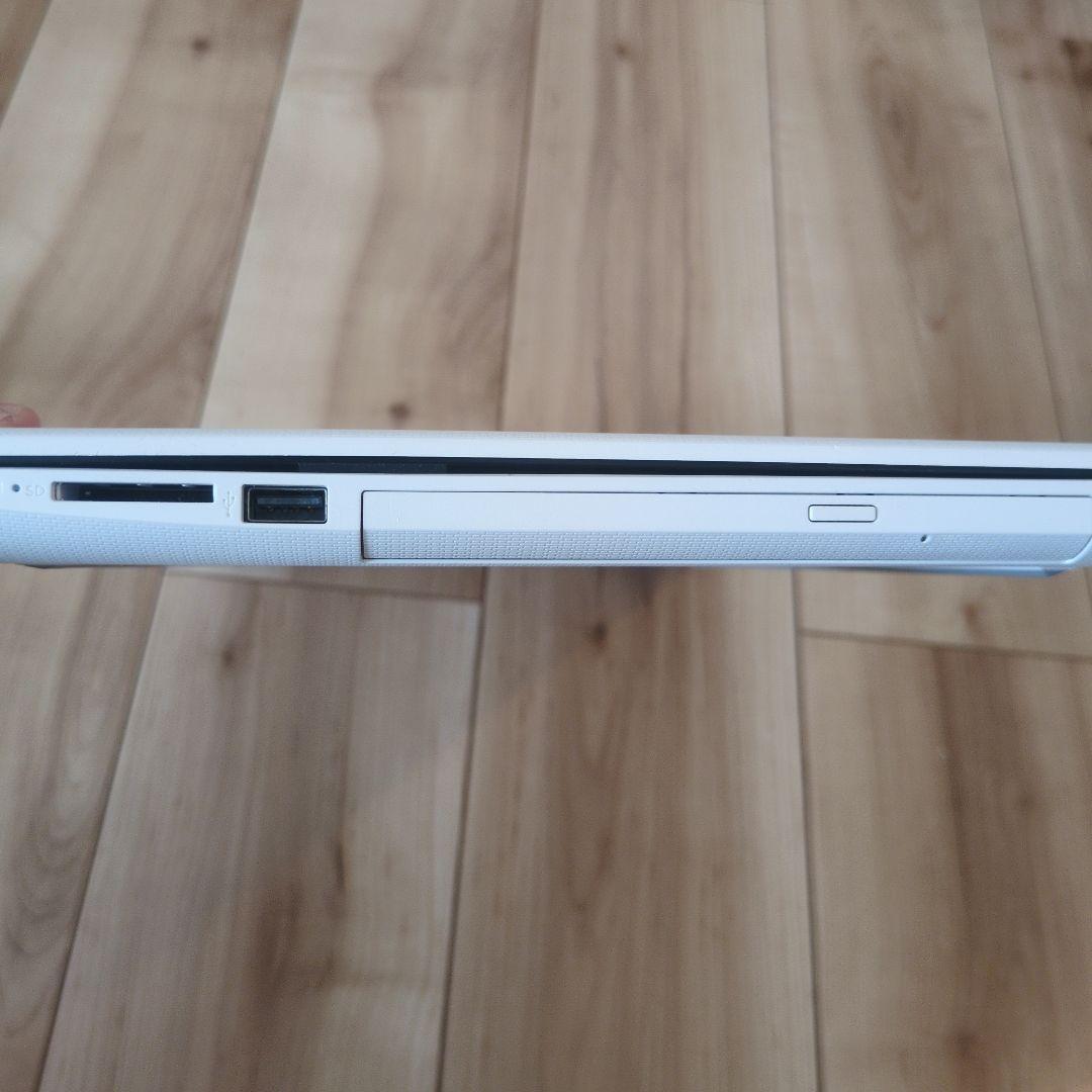 hp ノートパソコン 15-db0000 ホワイト ACアダプター付