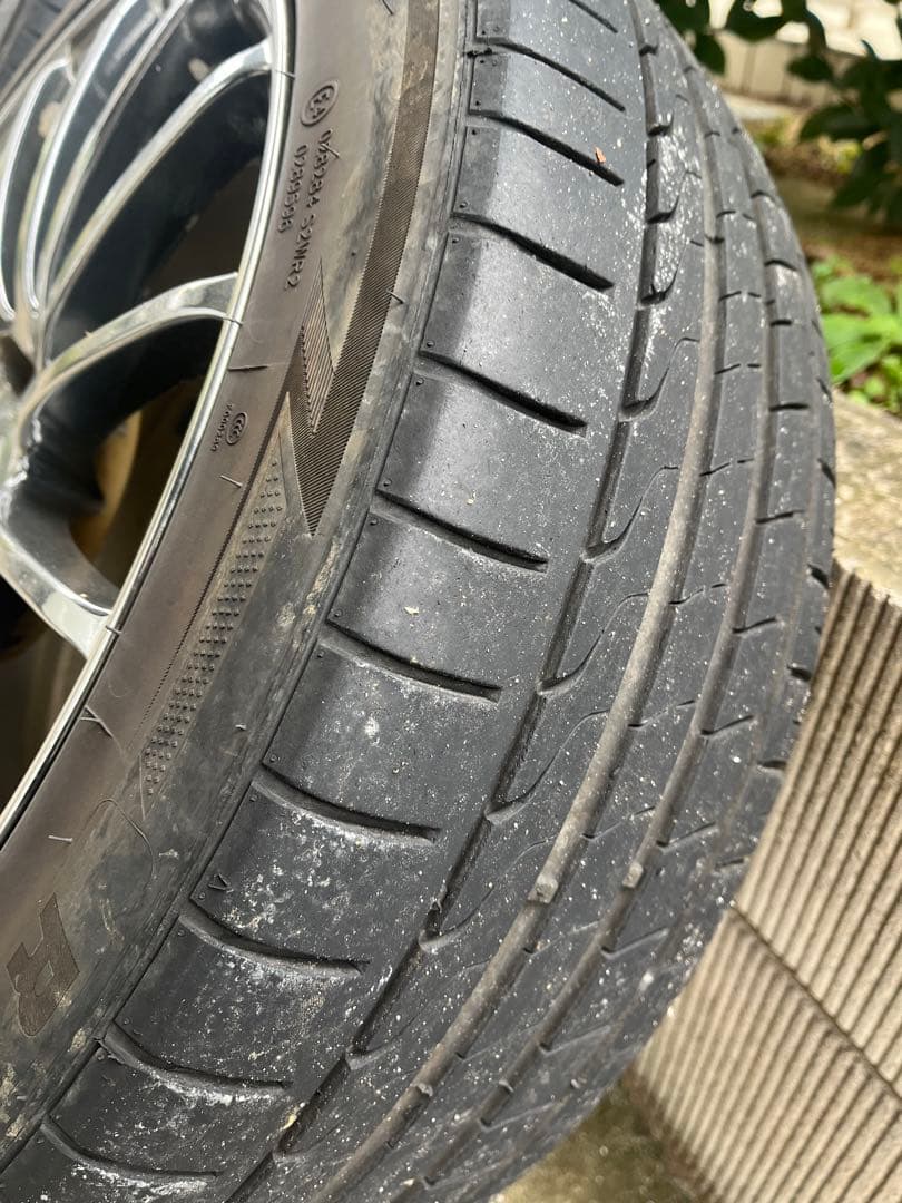 ヨコハマ　コニサーNO.151 18×7.5JJ+50 225/45ZR18