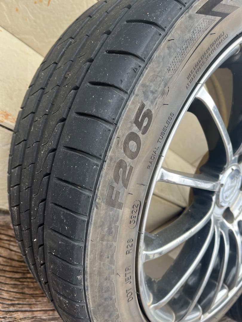 ヨコハマ　コニサーNO.151 18×7.5JJ+50 225/45ZR18