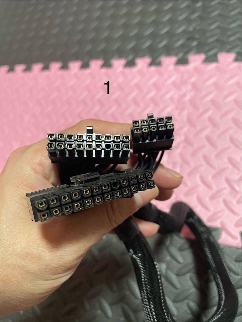 ROG STRIX 850W GOLD 電源ユニット