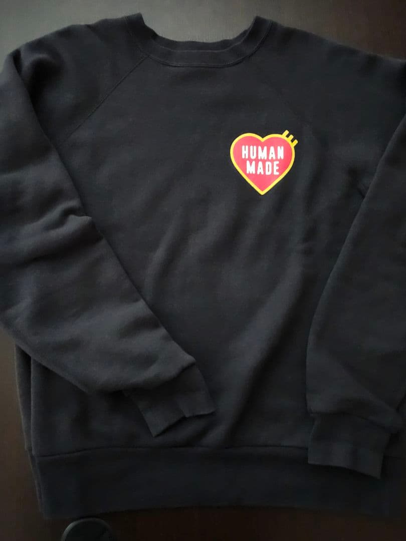 HUMAN MADE ブラックトレーナー
