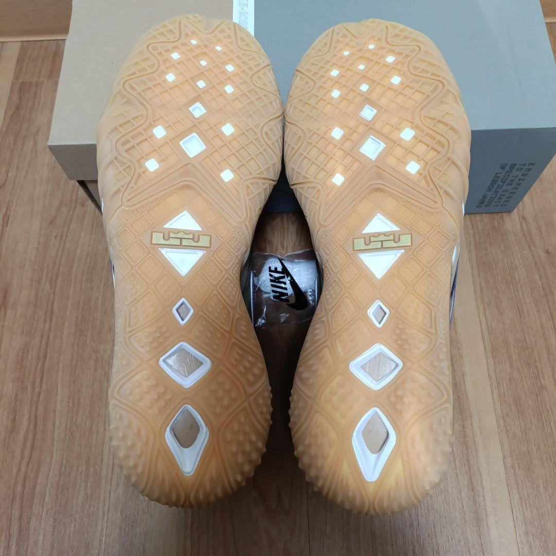 Nike LeBron シューズ(男性用)