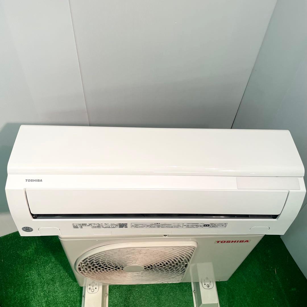 高年式2022年 東芝 ルームエアコン RAS-J221M 6畳