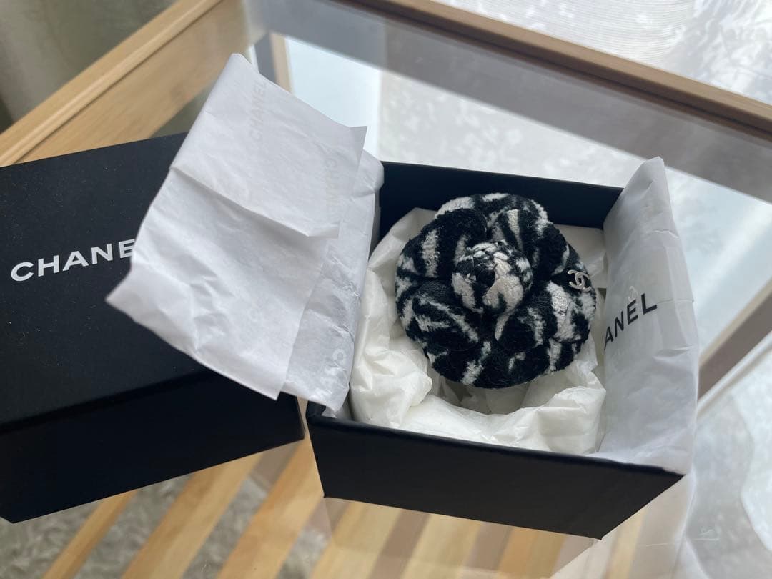 【チーズ様】CHANEL　ブローチ　3種