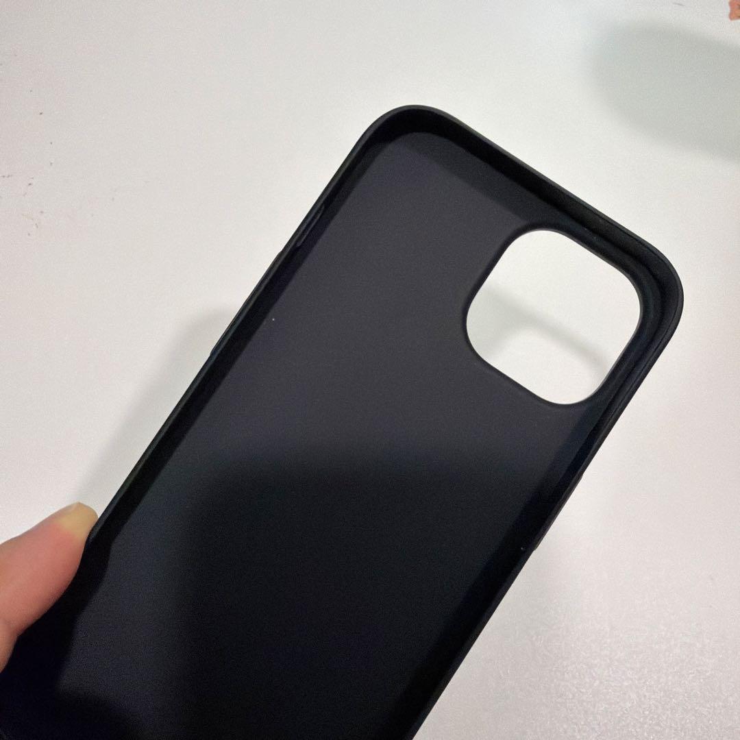 Apple iPhone 15 ブラック 256GB 本体 ＋ ケース