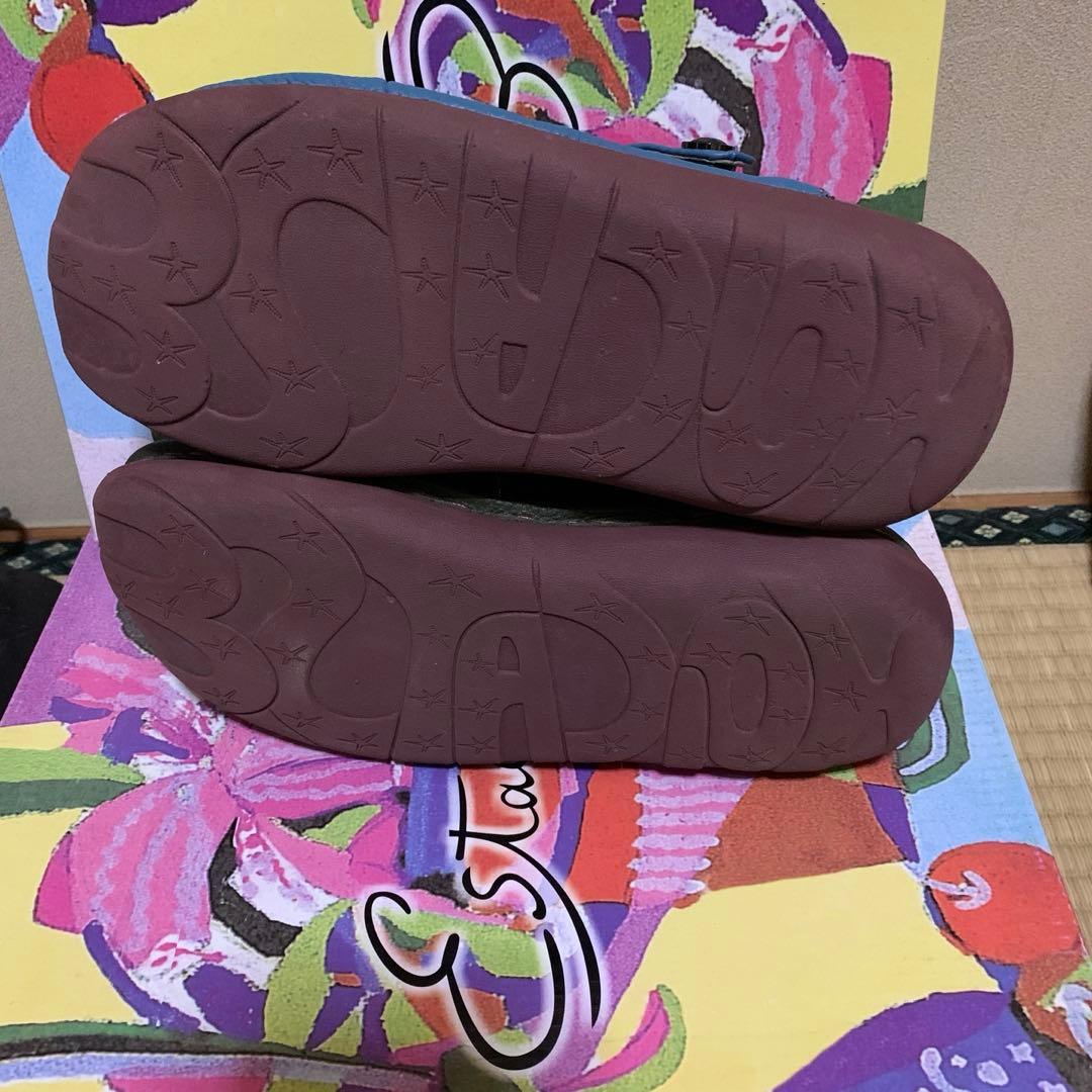 エスタシオン　可愛いサボ　Mサイズ ○ブルー×カーキー色