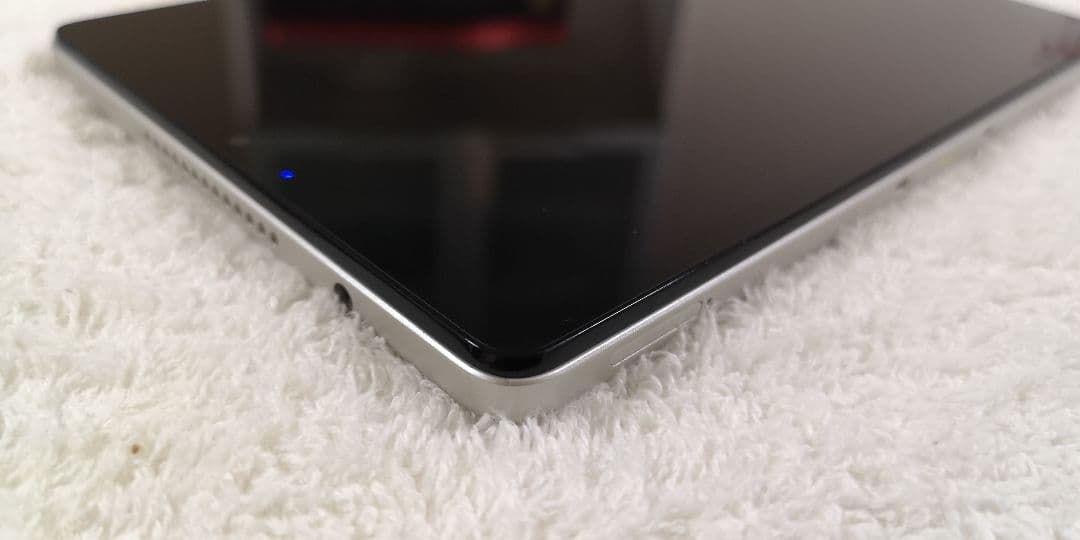 ドコモタブレット d-42A SIMロック解除コード有 7 132