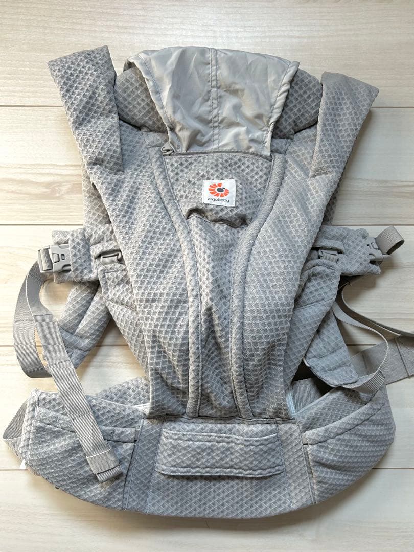 【ergobaby Omni Deluxe 】ライトグレー 抱っこ紐