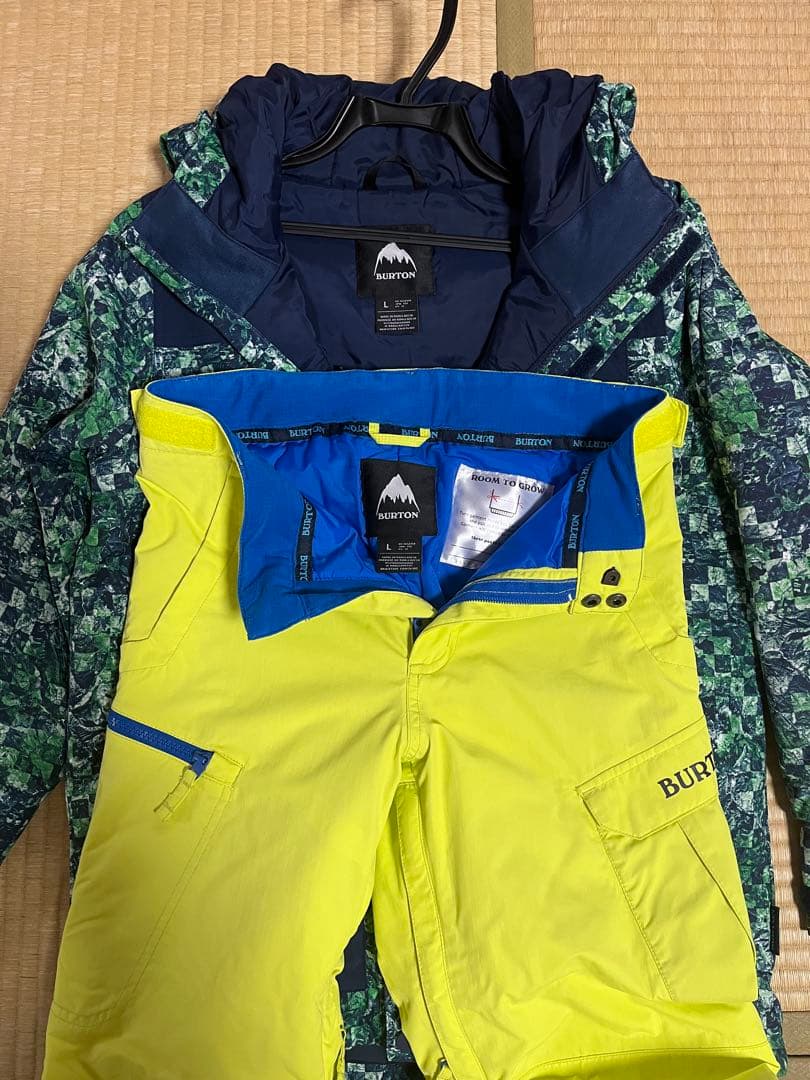 BURTON キッズウェアセット　美品クリーニング済