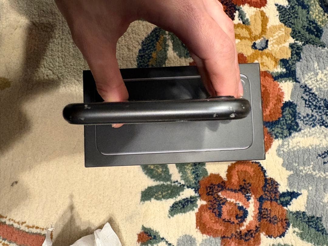 Apple iPhone 8 ブラック 本体 256GB バッテリー100%