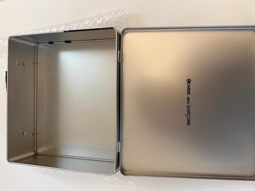 未使用保管品 COMME des GARCONS 青山店限定 トランク小 バック