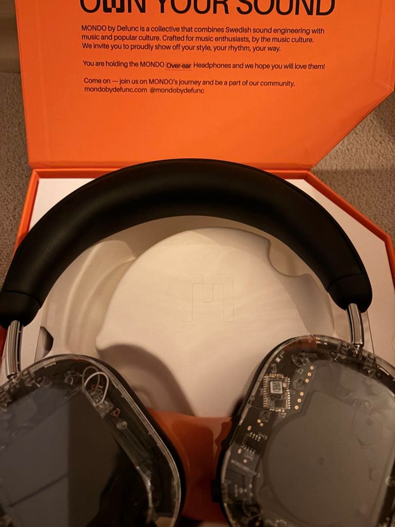 MONDO OVER EAR ワイヤレスヘッドホン