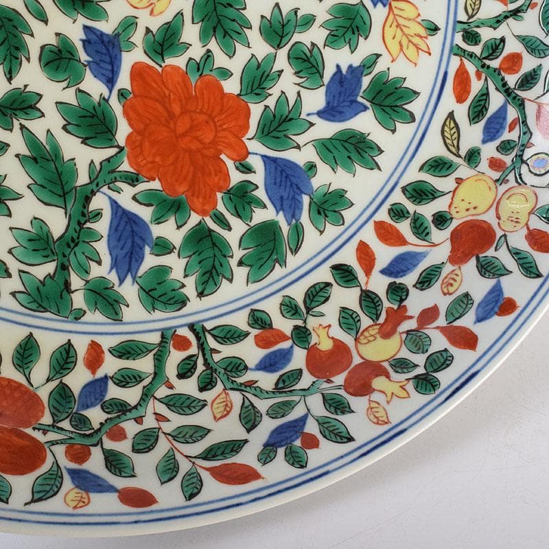 中国　大明萬暦年製　五彩花文　大皿　飾り皿　直径約39㎝　V　R7817C