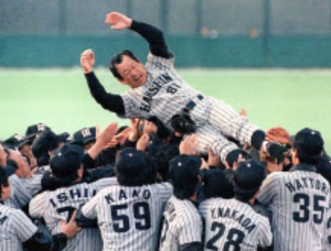 【限定　完売】阪神　タイガース　復刻　真弓　交流戦　ホーム　ユニフォーム　フリー