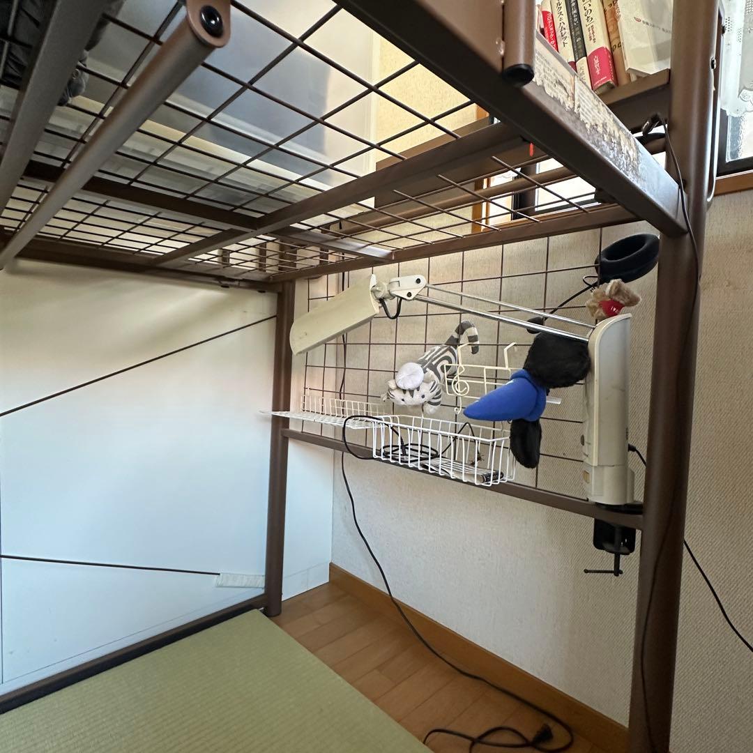 パイプベット　ブラウン　机下に置けます。説明書付　4段階　引き取りお願いします。