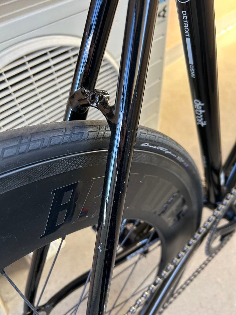 自転車本体 dosnoventa Detroit m