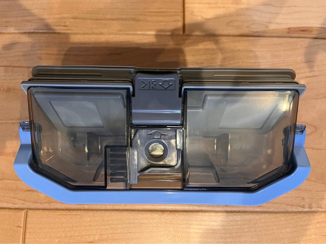 未使用に近い　Panasonic ロボット掃除機 RULO MC-RS800