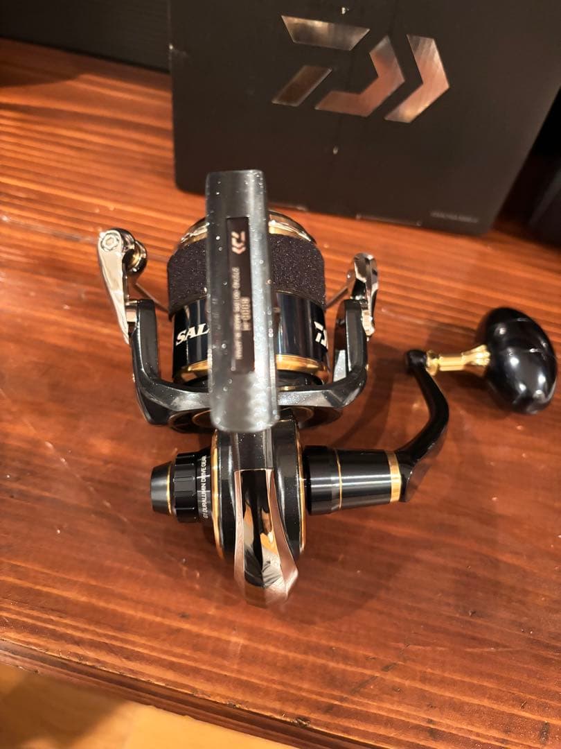 20 ソルティガ8000H 美品　SLPワークスノブ付