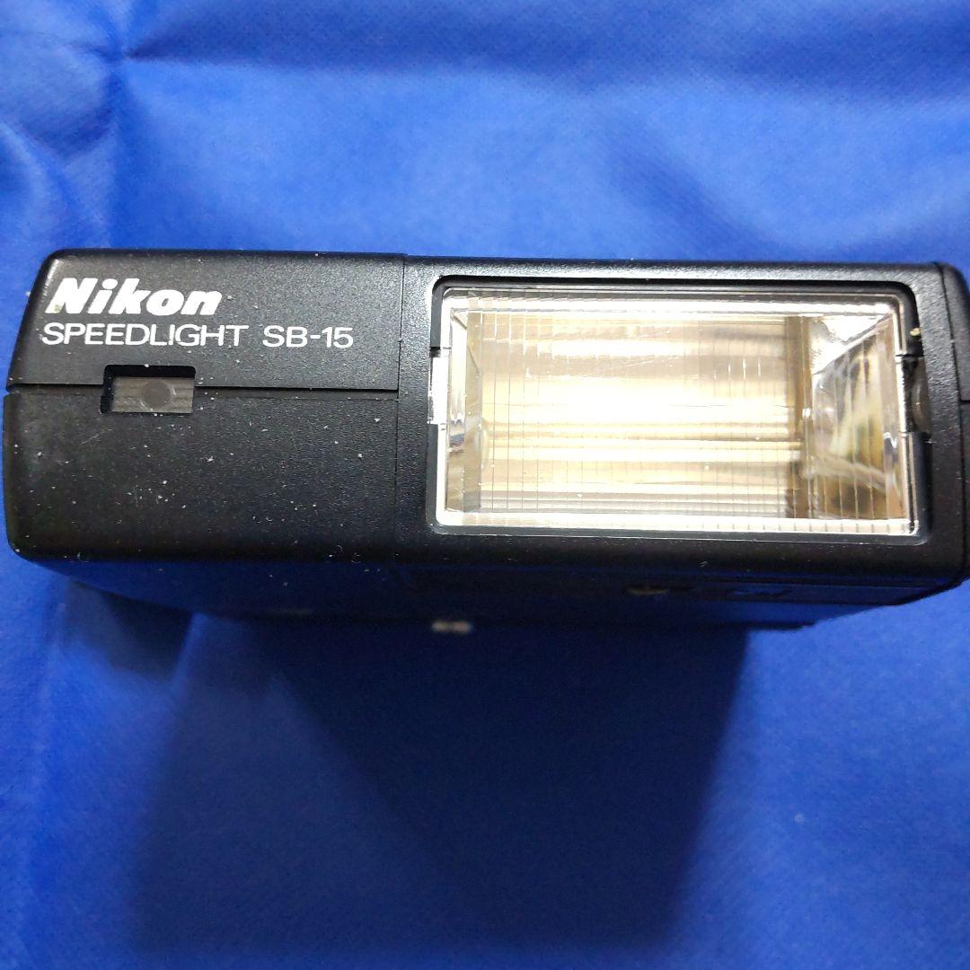 ニコン F-501 一眼レフフィルムカメラ 他 スピードライト、ズームレンズ付き