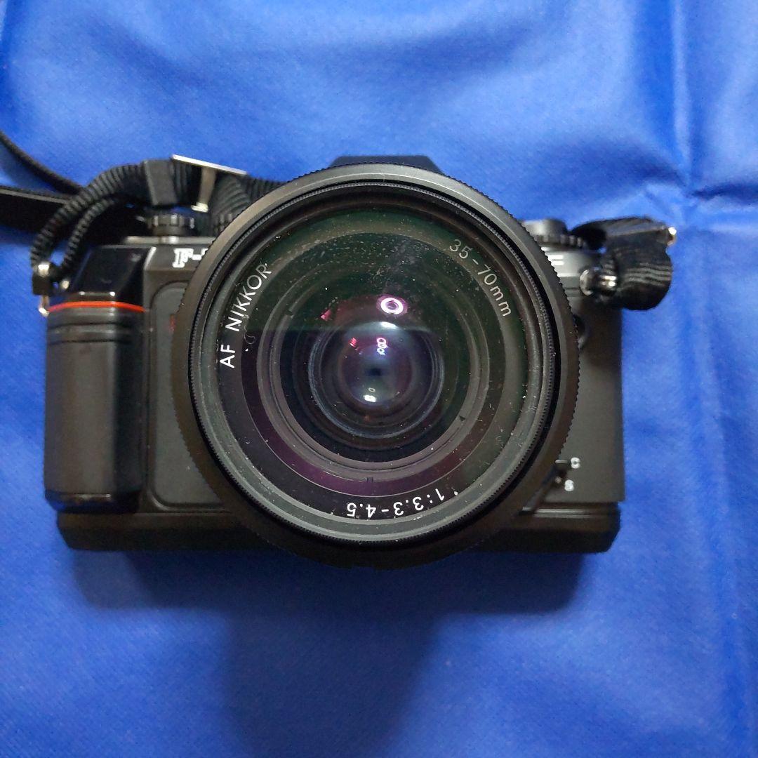 ニコン F-501 一眼レフフィルムカメラ 他 スピードライト、ズームレンズ付き