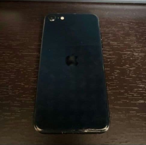 iPhone SE3 第三世代 SIMフリー midnight 64GB
