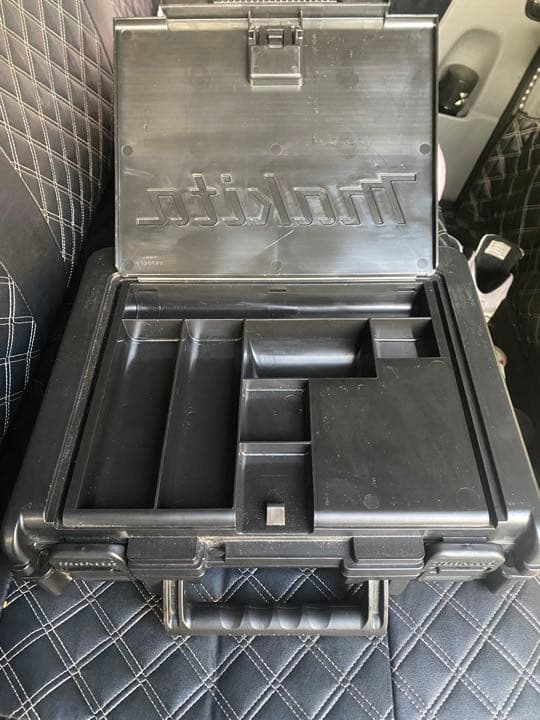 入手困難、限定、マキタインパクトドライバー　創業100周年限定仕様　新品未使用