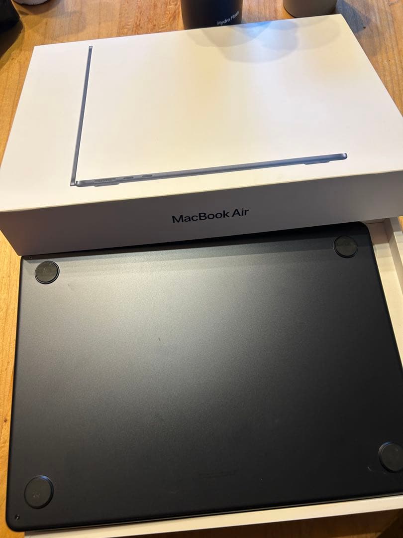 MacBook Air M2 マックブック　エアー　アップル　Apple 箱付き