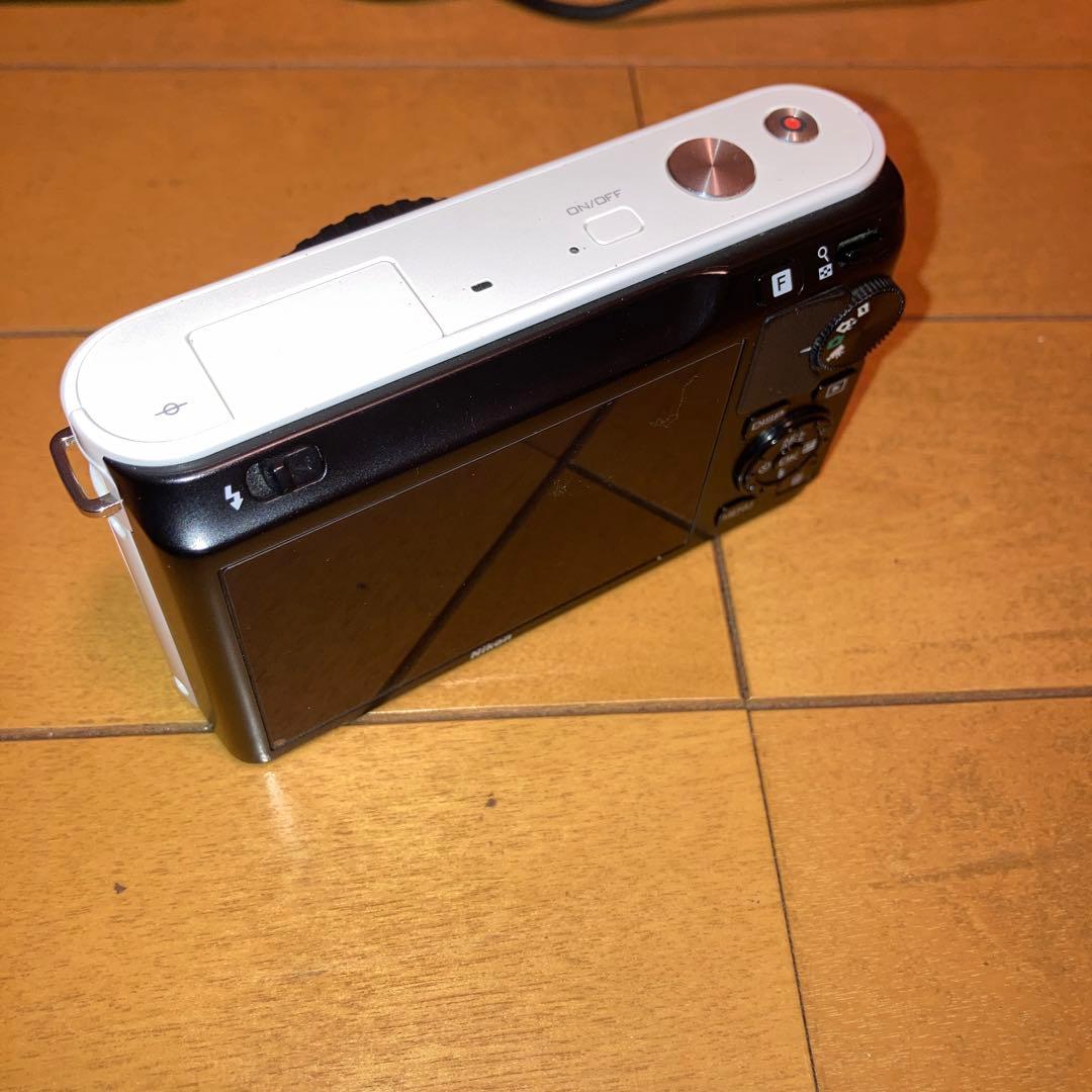 Nikon 1 J1 ミラーレスカメラ レンズセット 　ホワイト