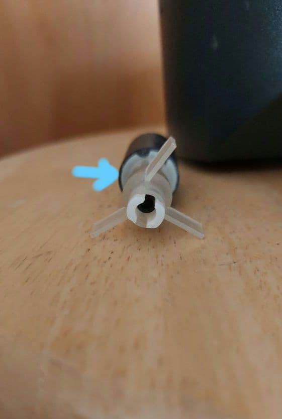 エーハイム　フィルター　2215　淡水/海水両用　(※故障部分あり)