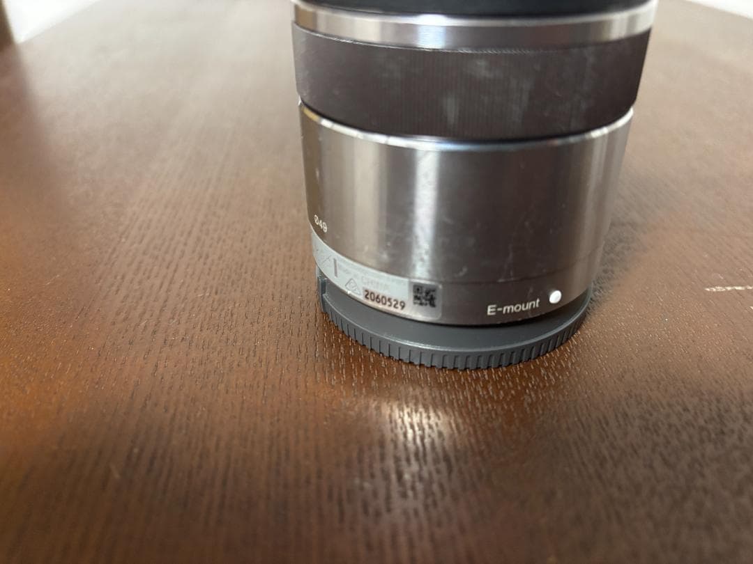 Sony E 30mm F3.5 Macro レンズ