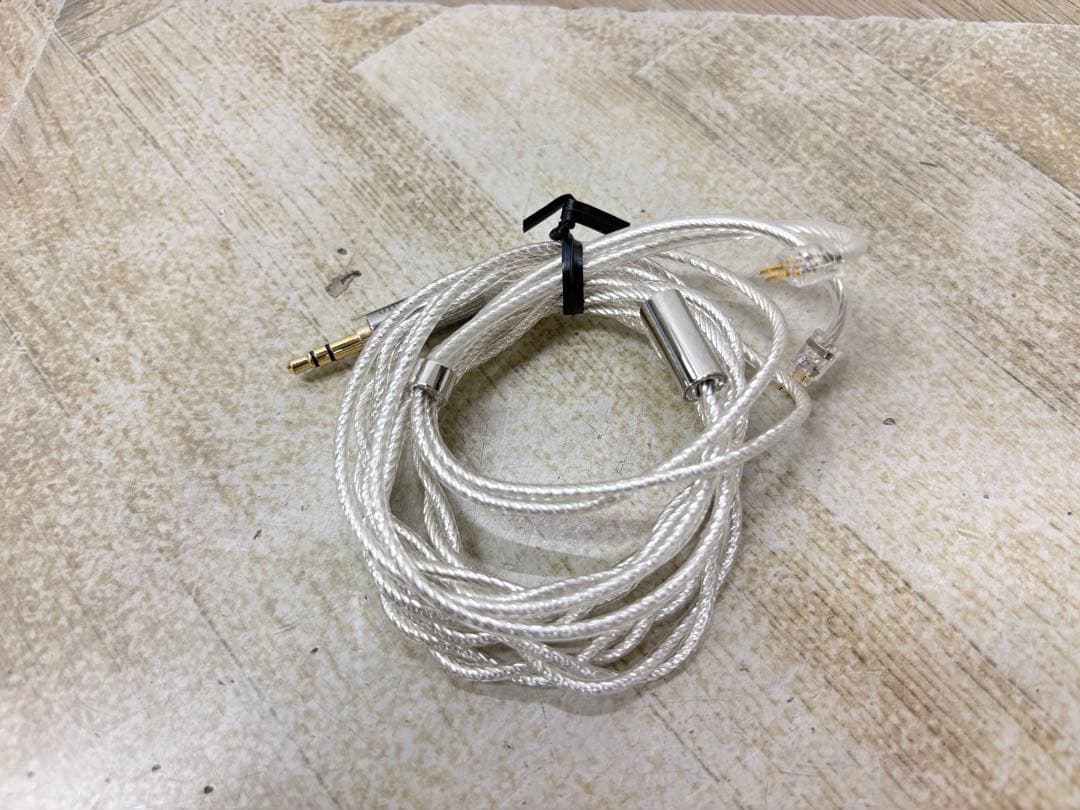 水月雨 moondrop 耳掛け式 カナル型 イヤホン KATO ダイヤモンド