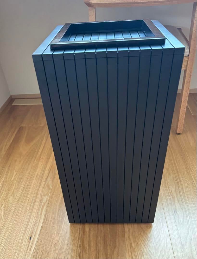 [新品未使用] ZitA SQUARE 自動開閉　ブラック　消臭剤2つ付き