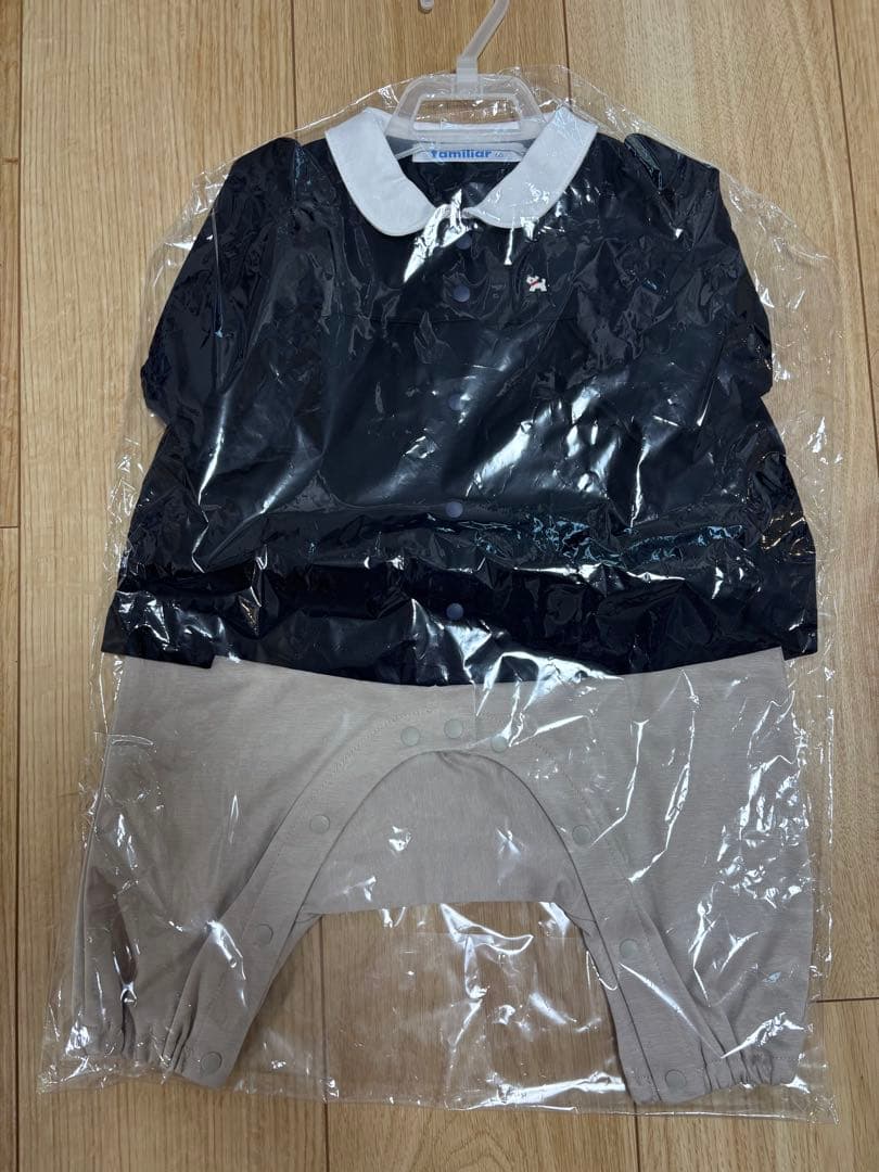 新品未使用　familiar ファミリア　ロンパース